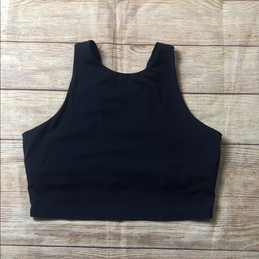 Quince Women's Navy Sleeveless Crop Top‎